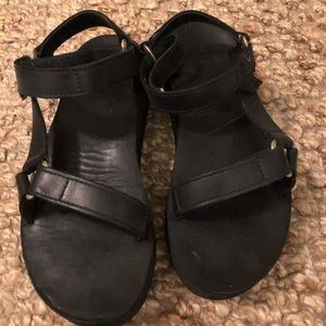 Tevas Universal Flatform